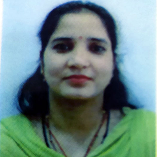 Dr Kavita