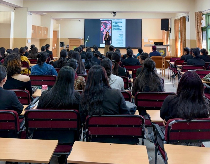 Workshop on Communication Skills & Grooming  